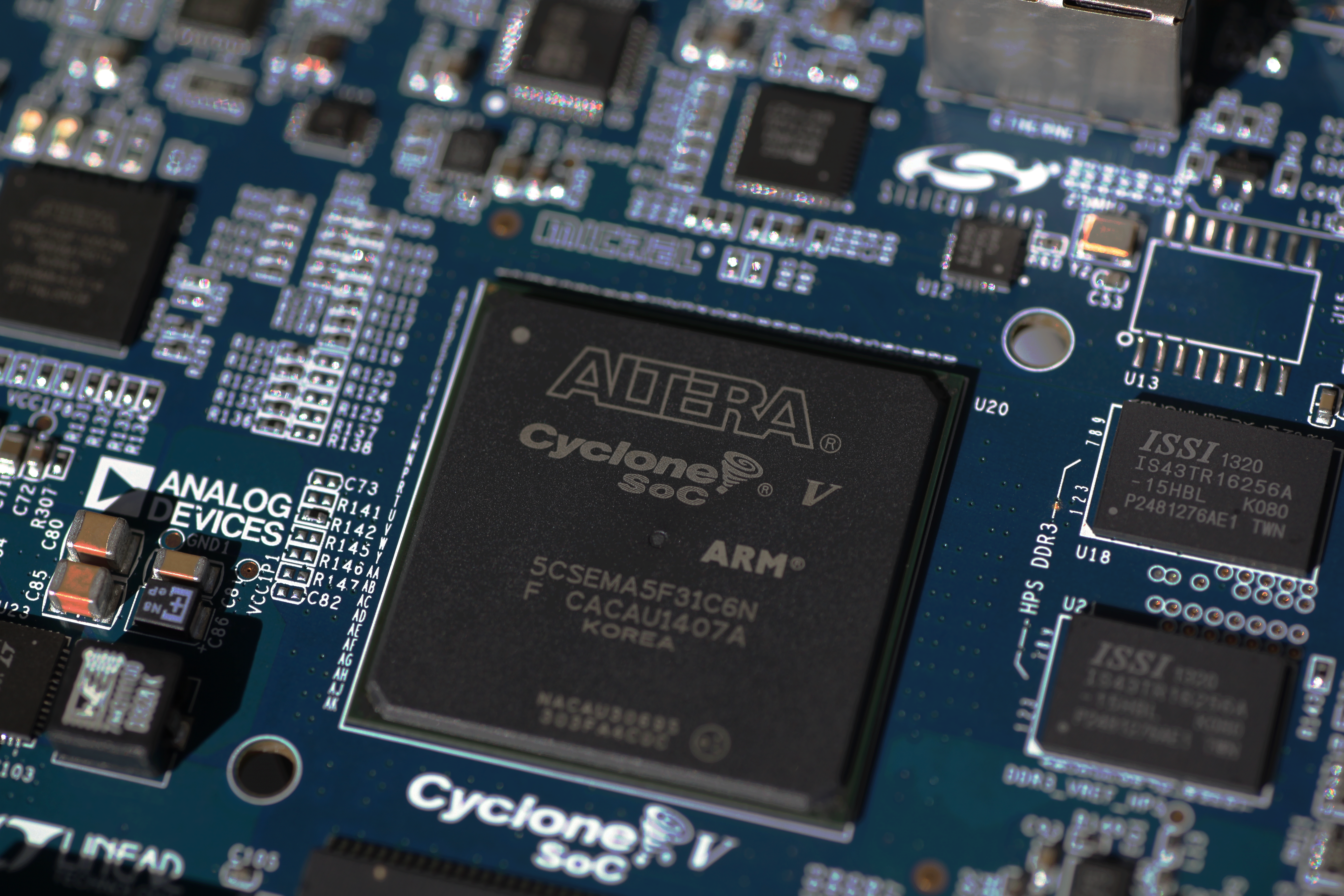 P2L2 - FPGA Design Center - Intel/Altera Cyclone V SoC FPGA